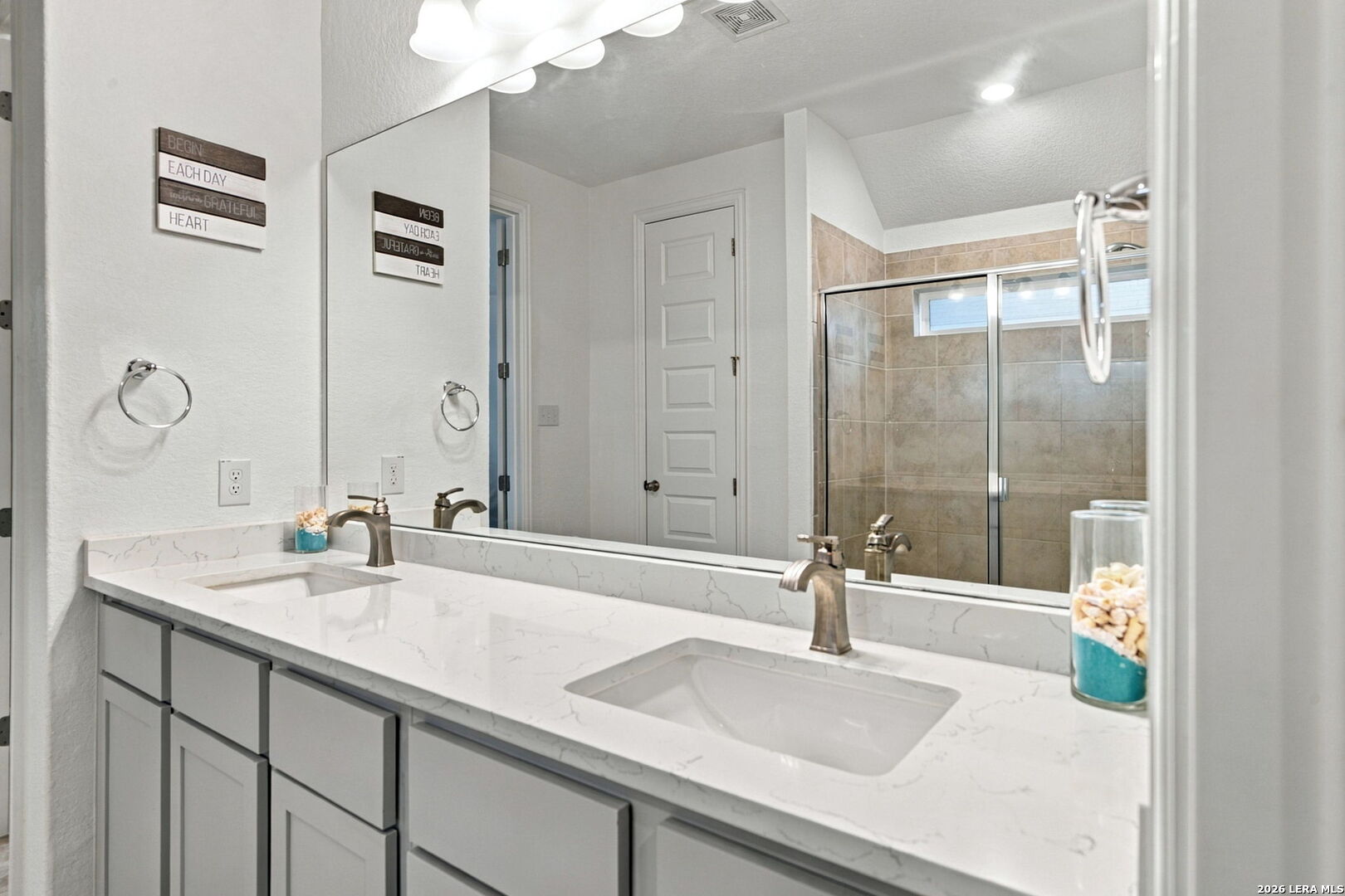 6615 Hoffman Plain, San Antonio, TX 78252