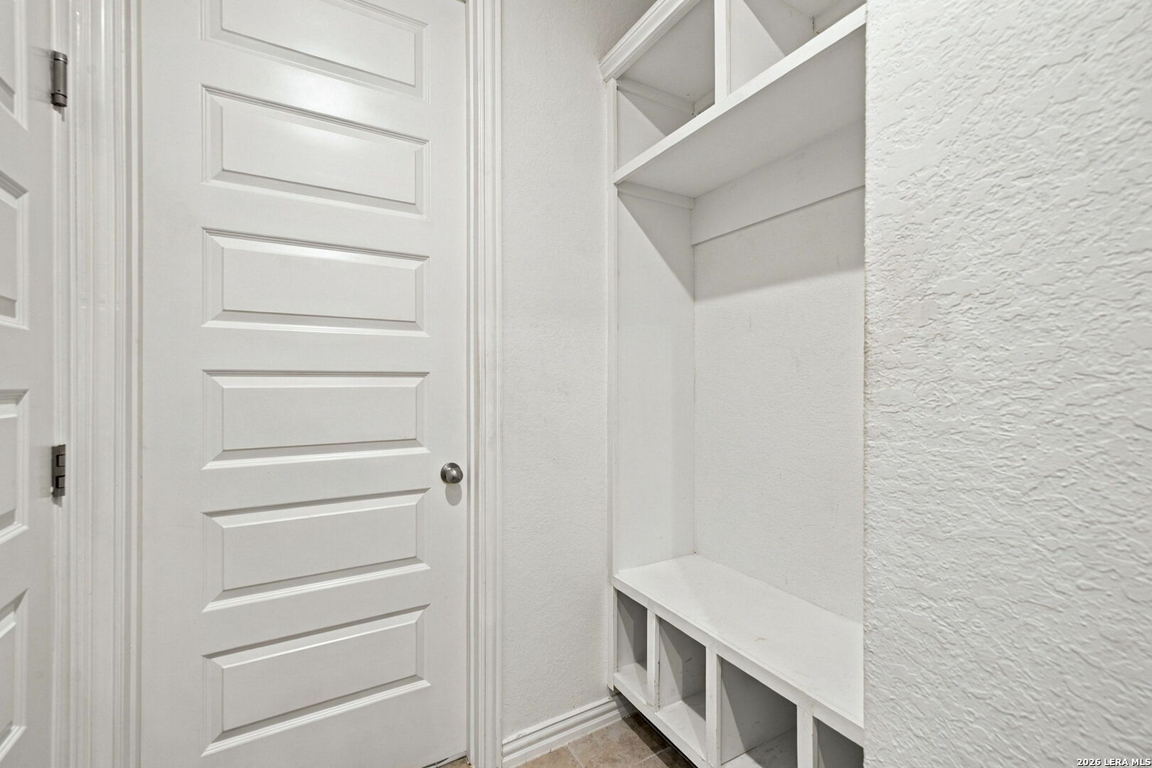 6615 Hoffman Plain, San Antonio, TX 78252