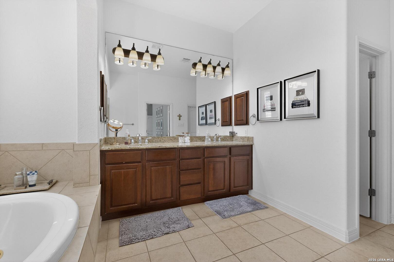 21702 Eden Rose Hill, San Antonio, TX 78256