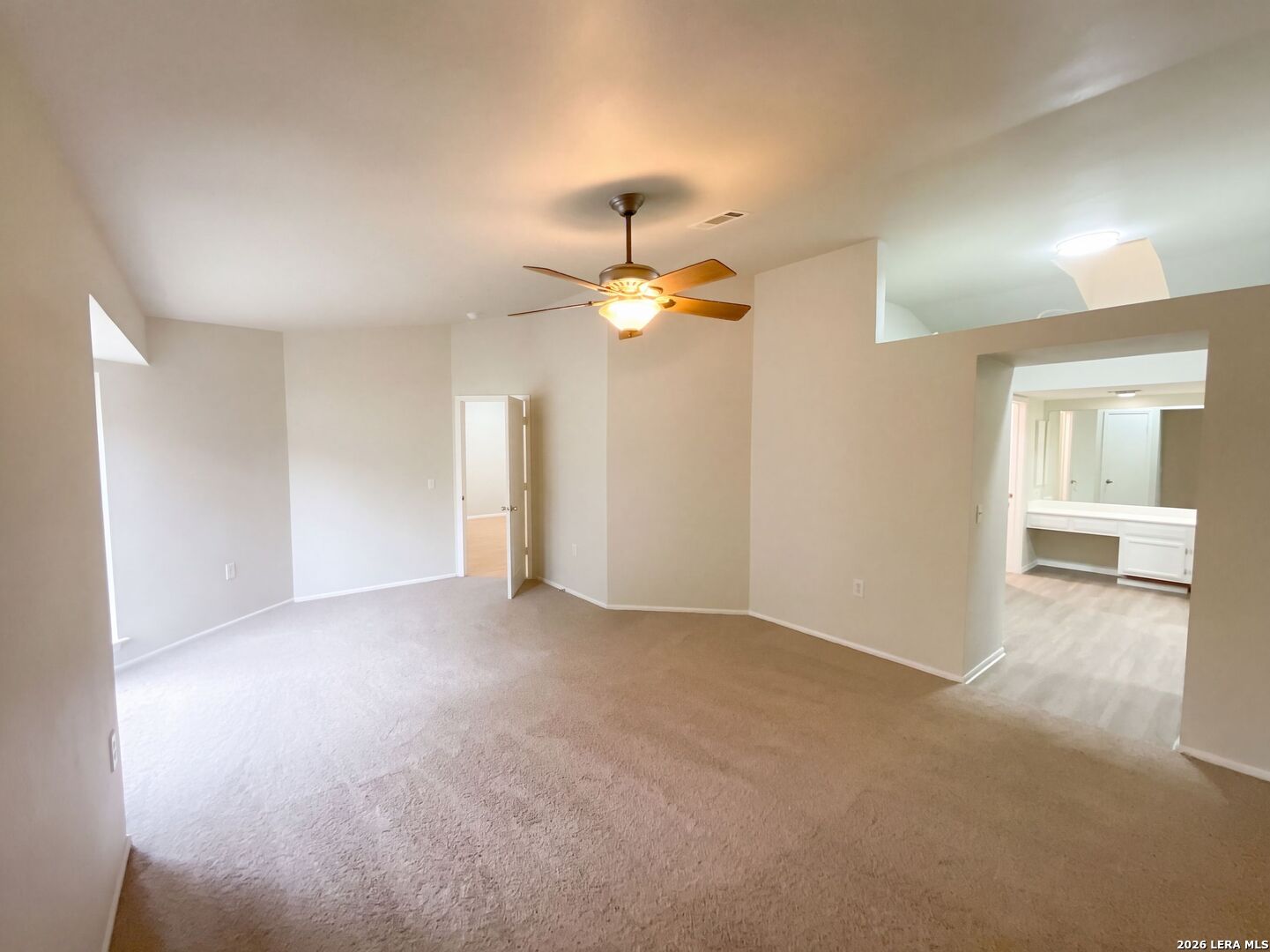 9210 GREENS PT, San Antonio, TX 78250