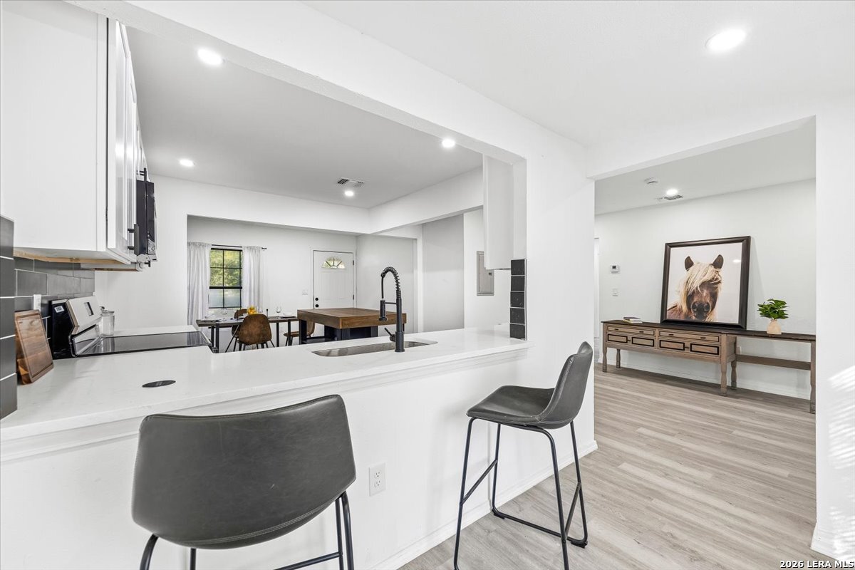Breakfast Bar