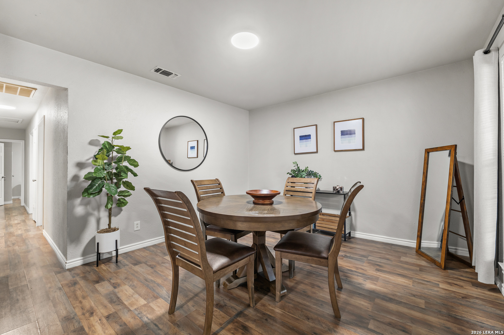 402 Park Field Dr, San Antonio, TX 78227