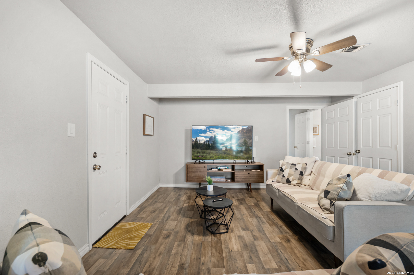402 Park Field Dr, San Antonio, TX 78227
