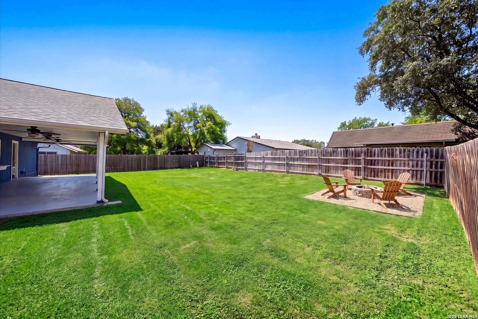 6715 OAK LAKE DR, San Antonio, TX 78244