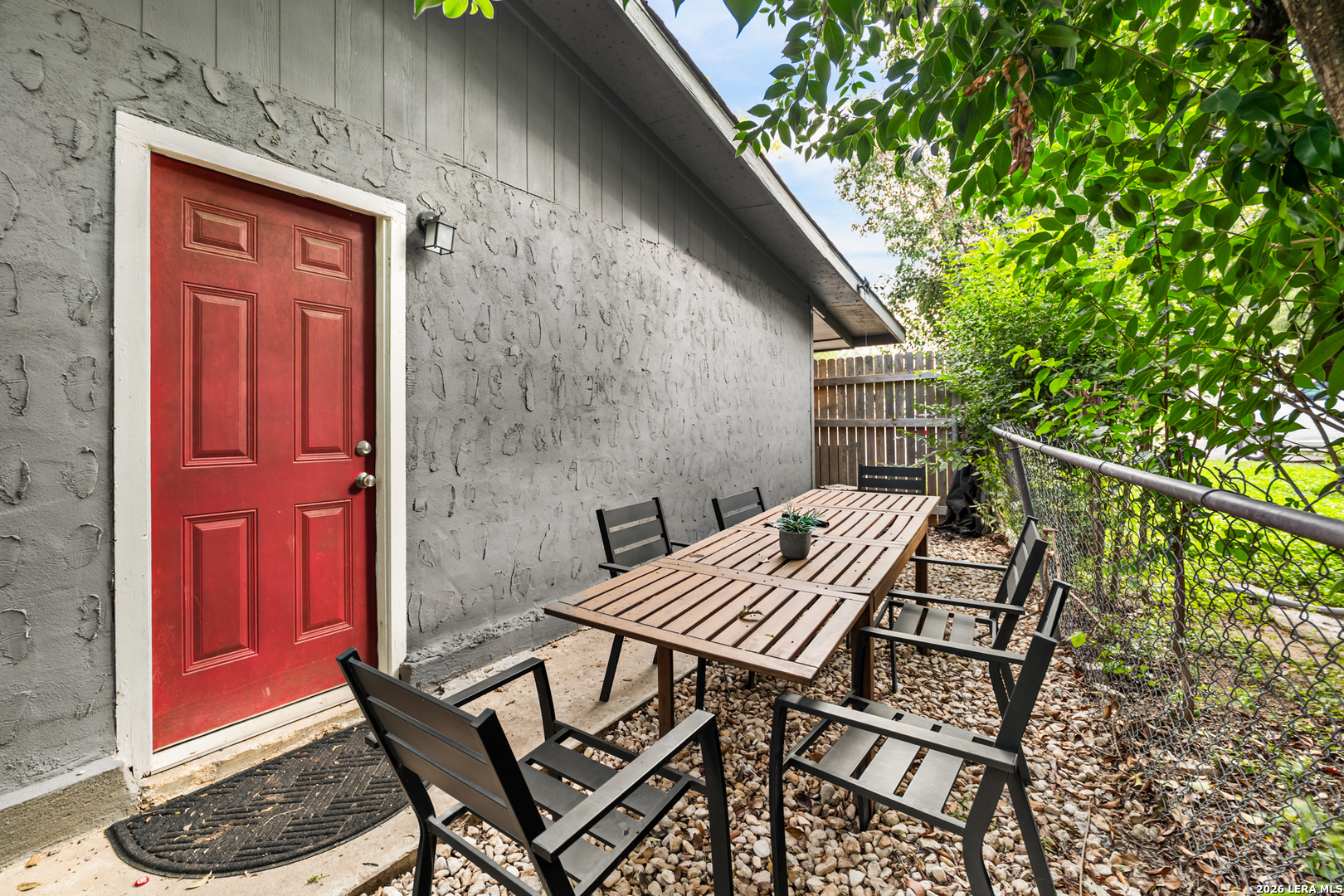 402 Park Field Dr, San Antonio, TX 78227