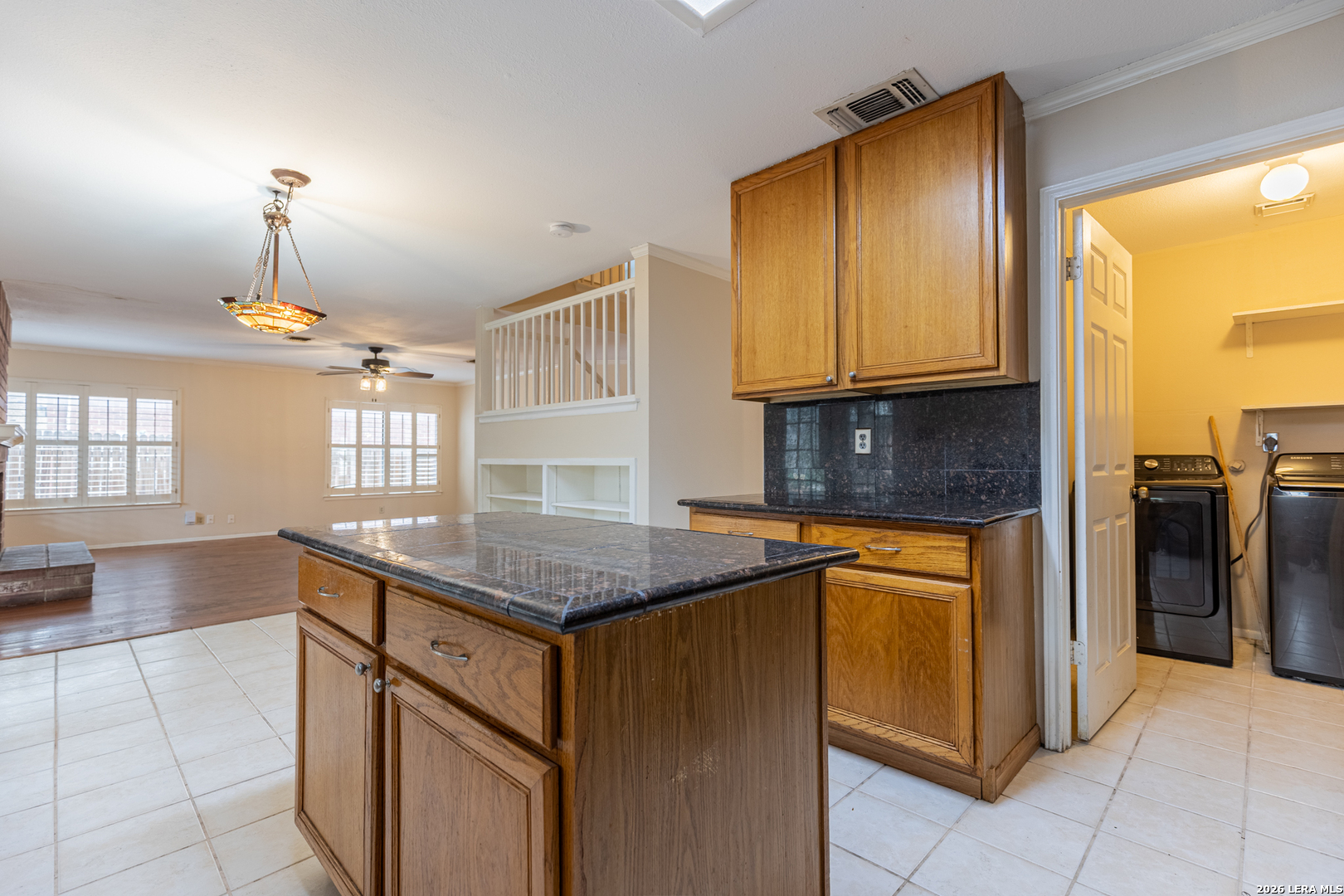 7515 RAINLILLY CV, San Antonio, TX 78249