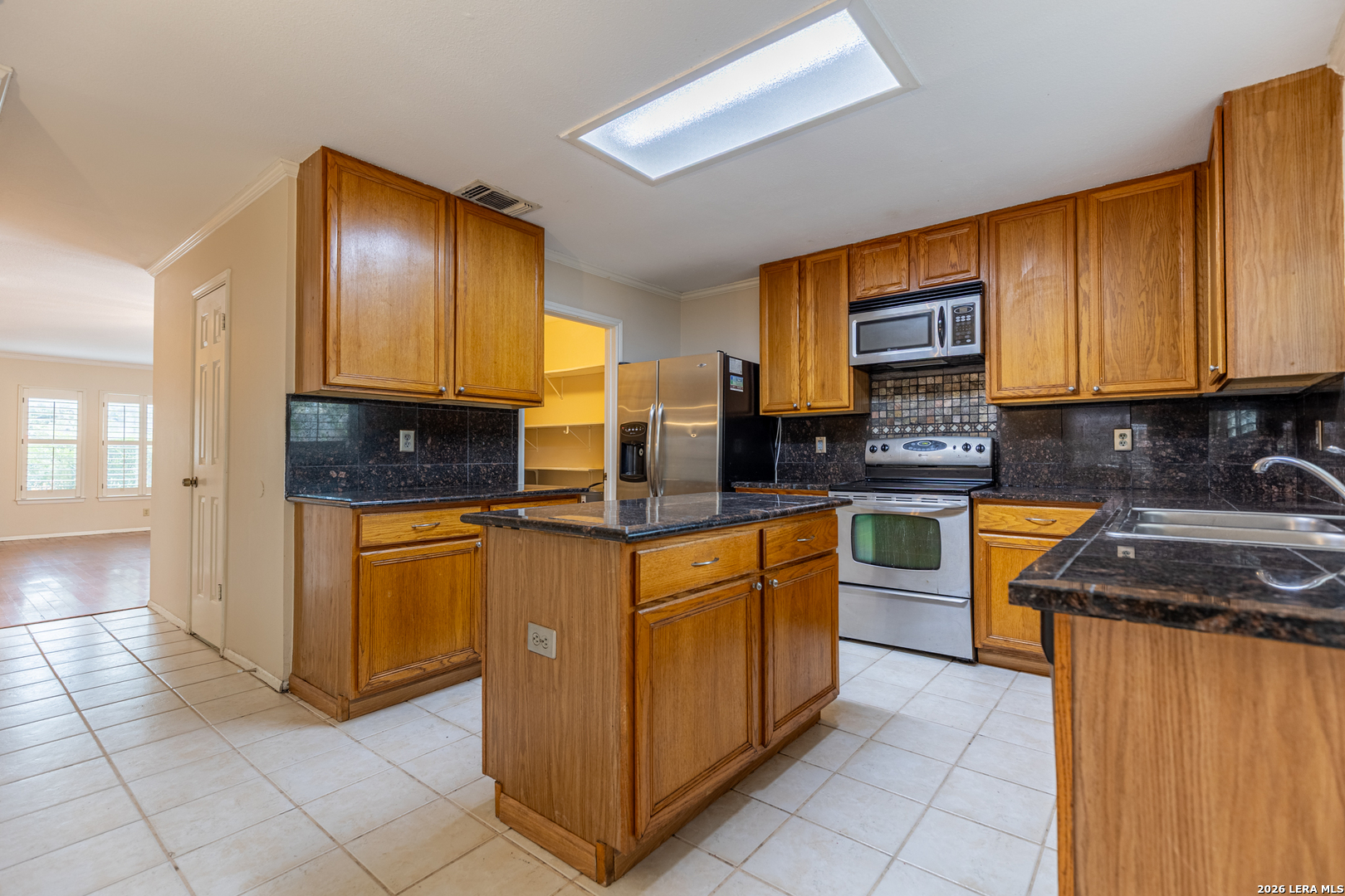 7515 RAINLILLY CV, San Antonio, TX 78249