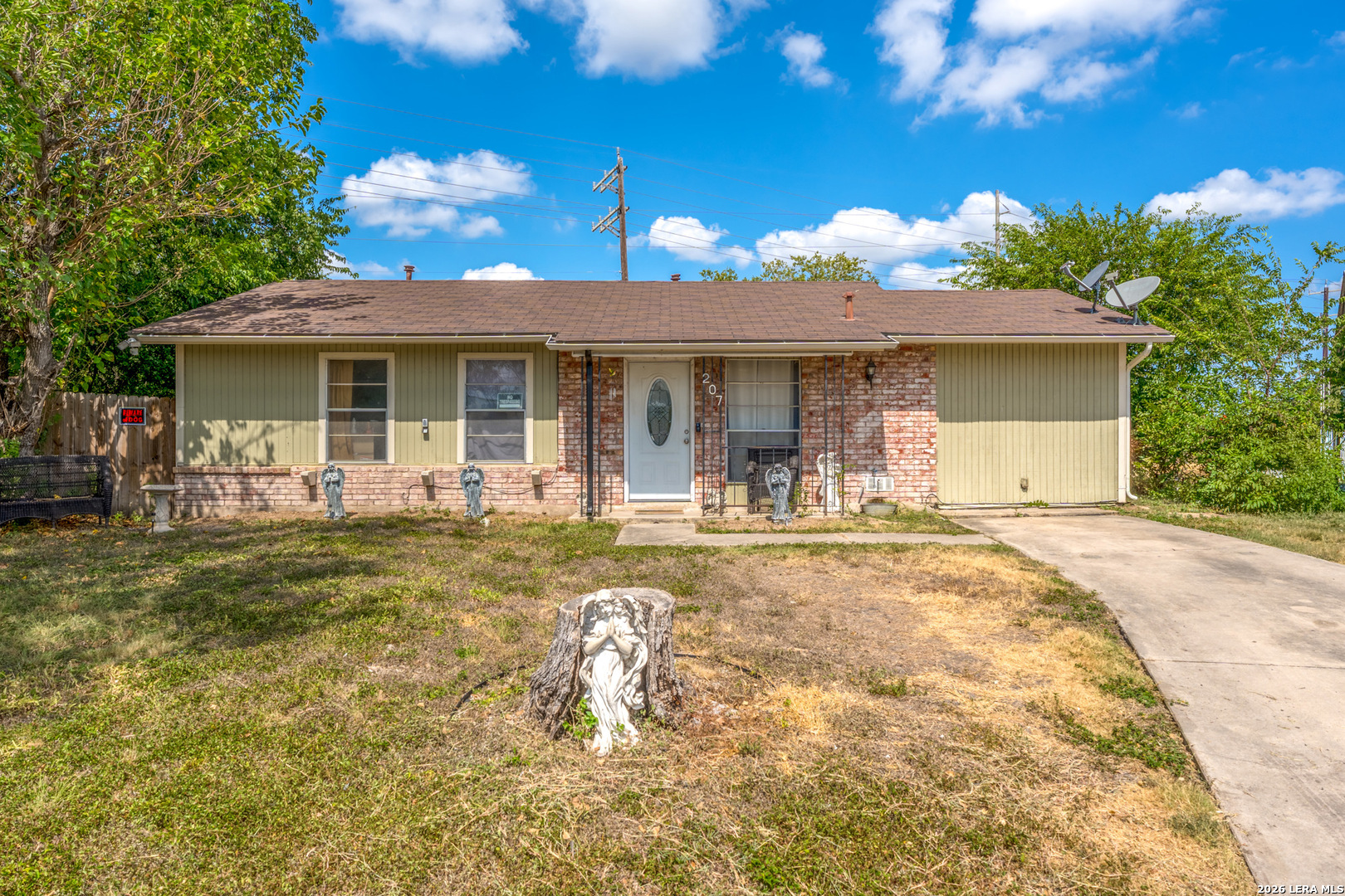 Property photo for 207 Lynhaven, San Antonio, TX