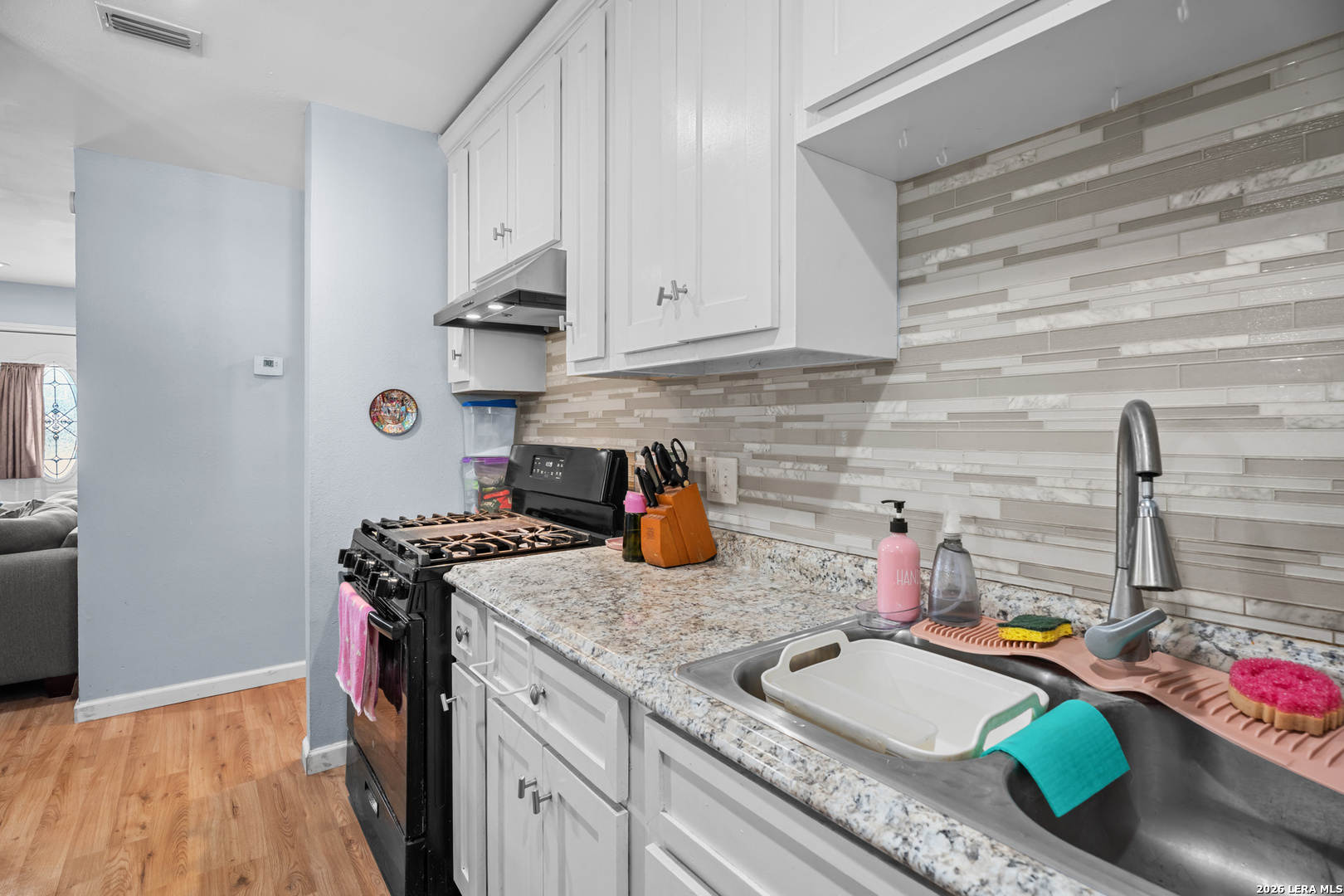 207 Lynhaven, San Antonio, TX 78220