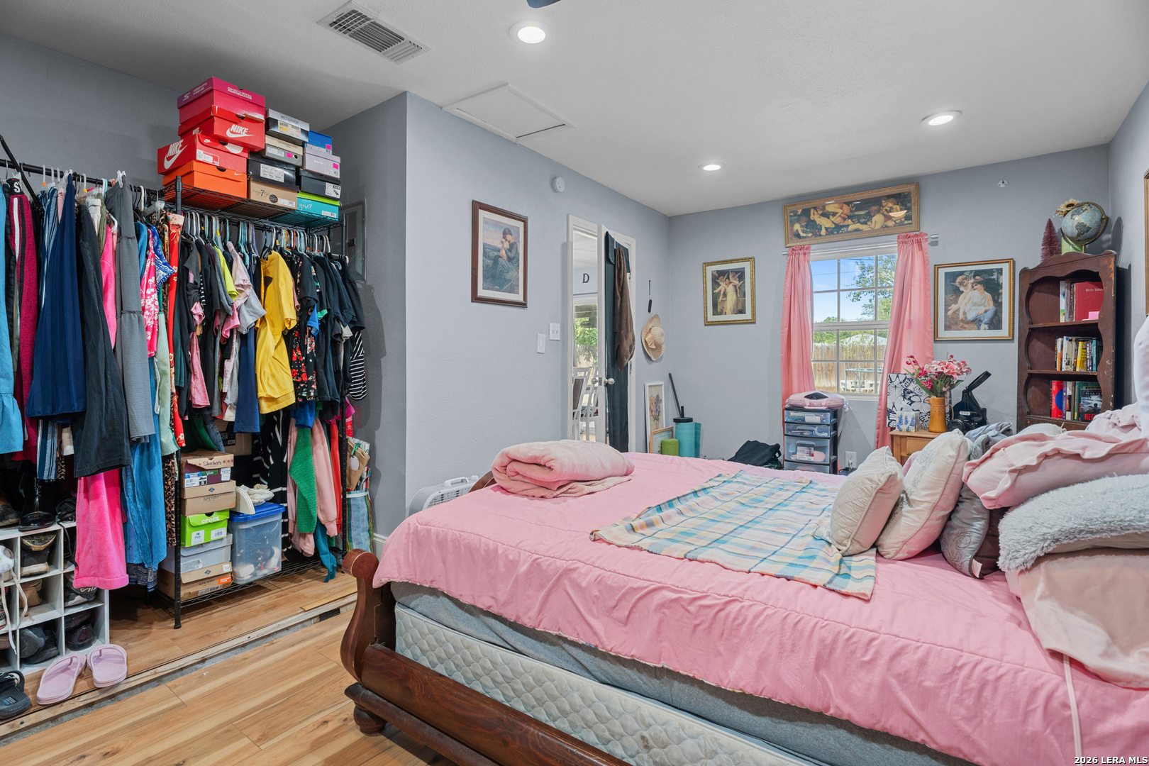 207 Lynhaven, San Antonio, TX 78220