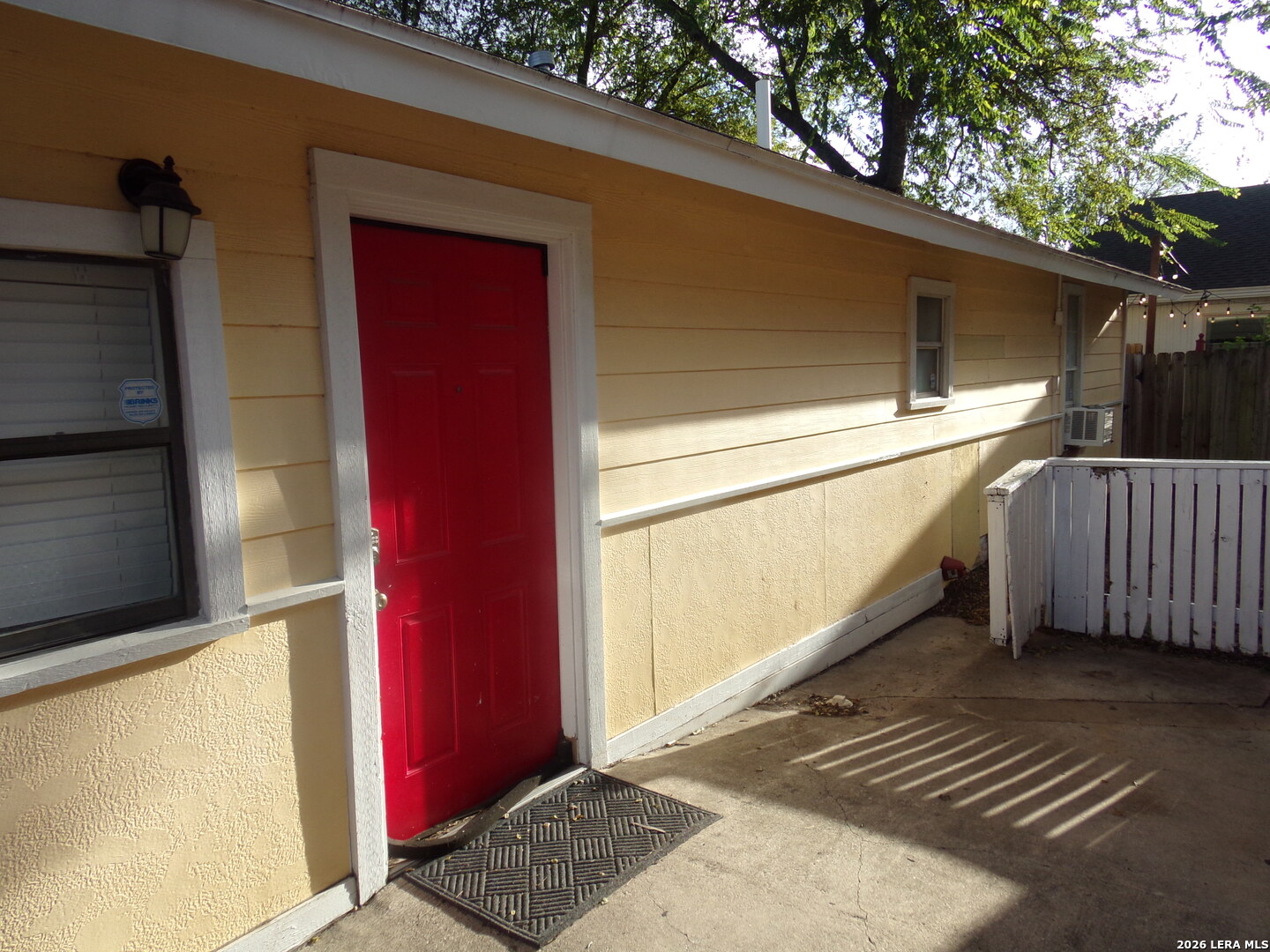 102 Westminster Ave, San Antonio, TX 78228