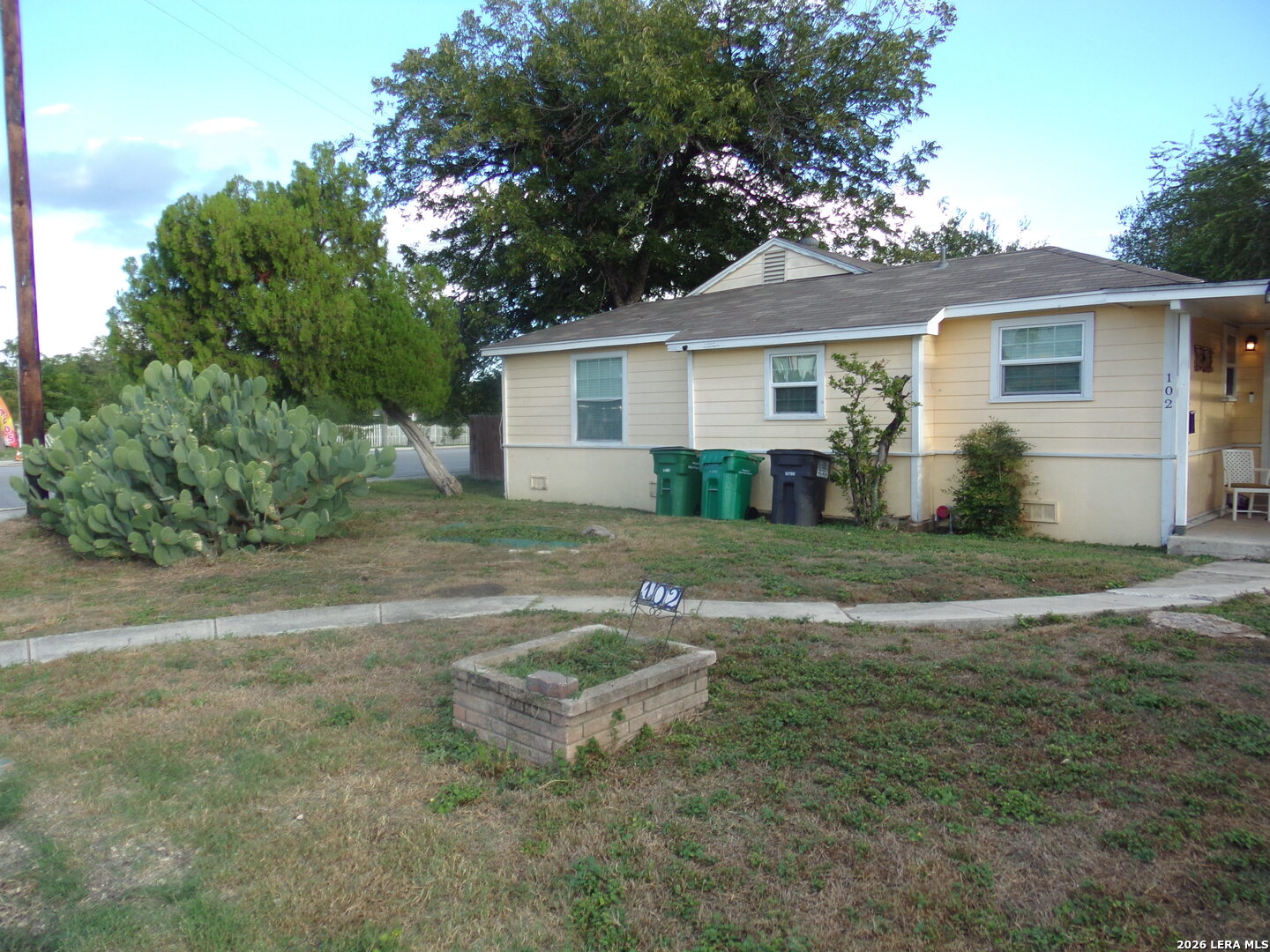 102 Westminster Ave, San Antonio, TX 78228