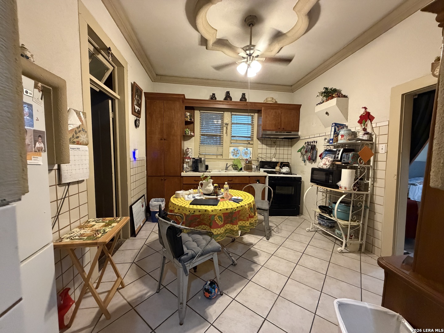 810 Dawson St, San Antonio, TX 78202