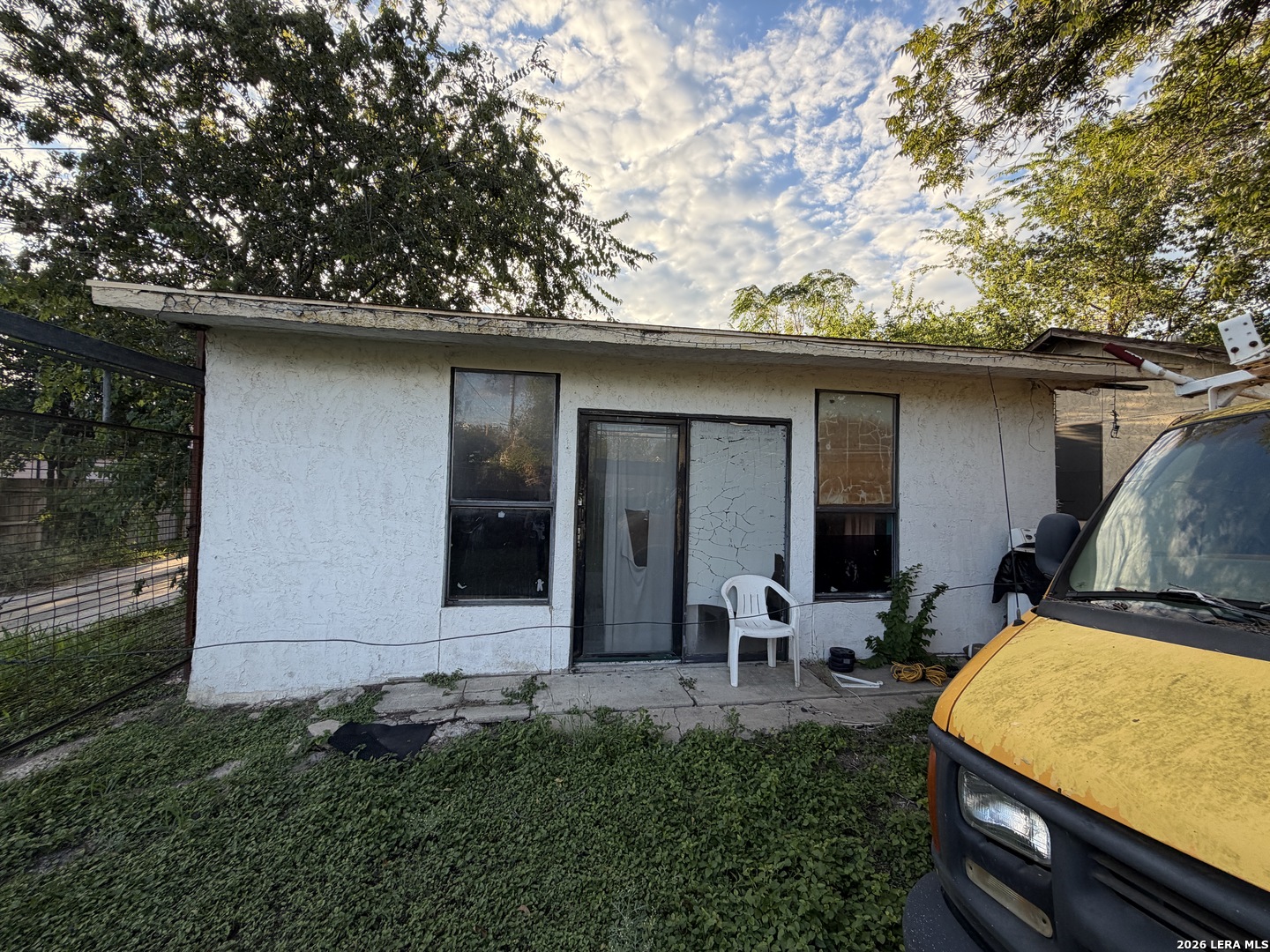810 Dawson St, San Antonio, TX 78202
