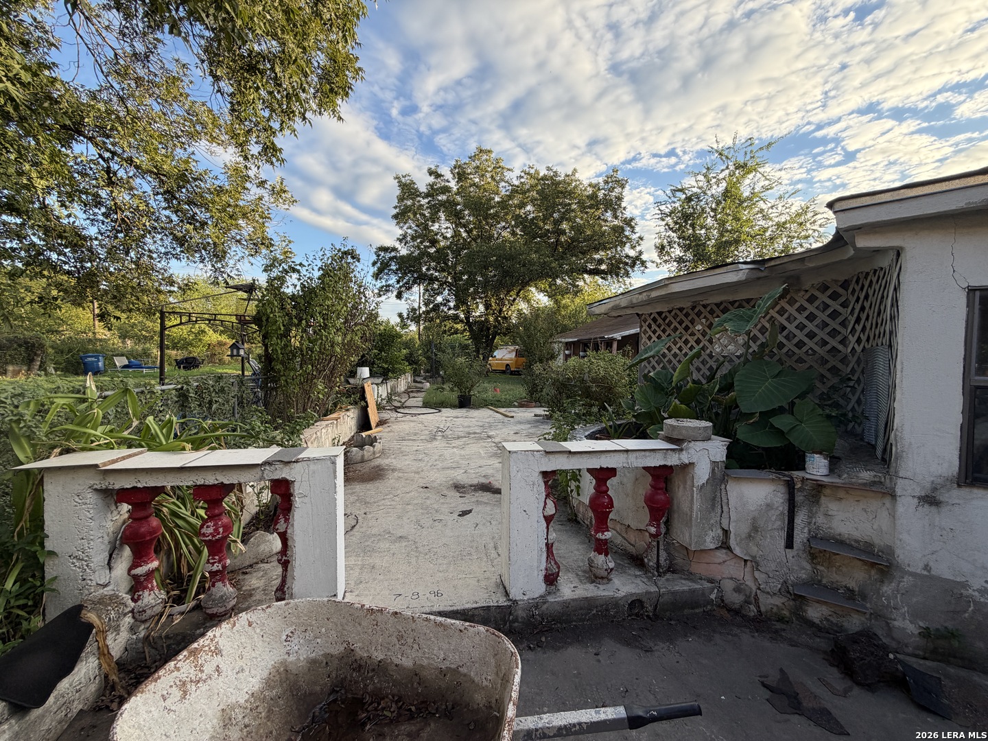 810 Dawson St, San Antonio, TX 78202