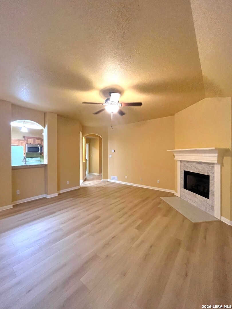 549 THURBER DR, Schertz, TX 78154