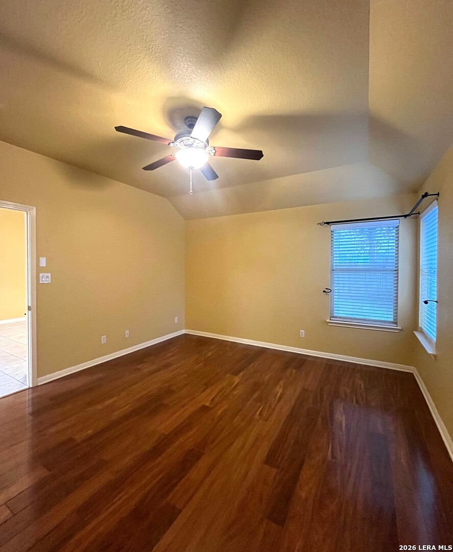 549 THURBER DR, Schertz, TX 78154