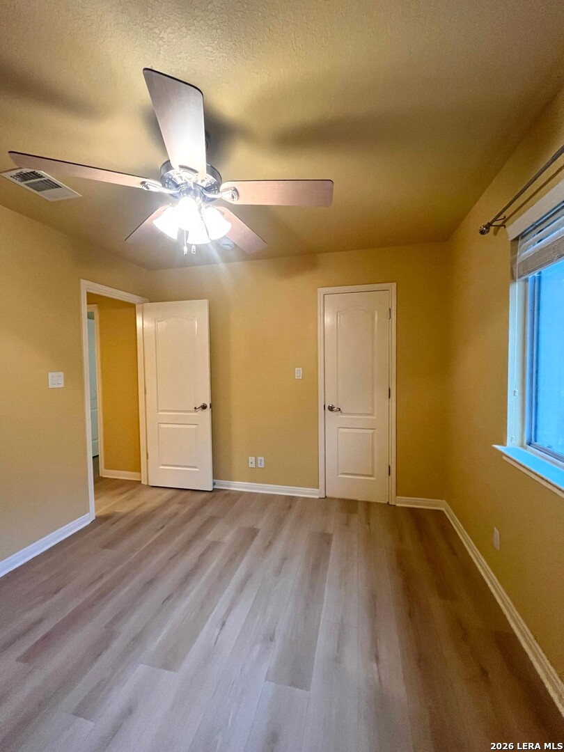 549 THURBER DR, Schertz, TX 78154