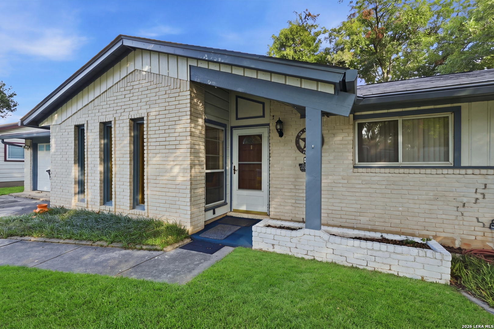 6926 DESILU DR, San Antonio, TX 78240