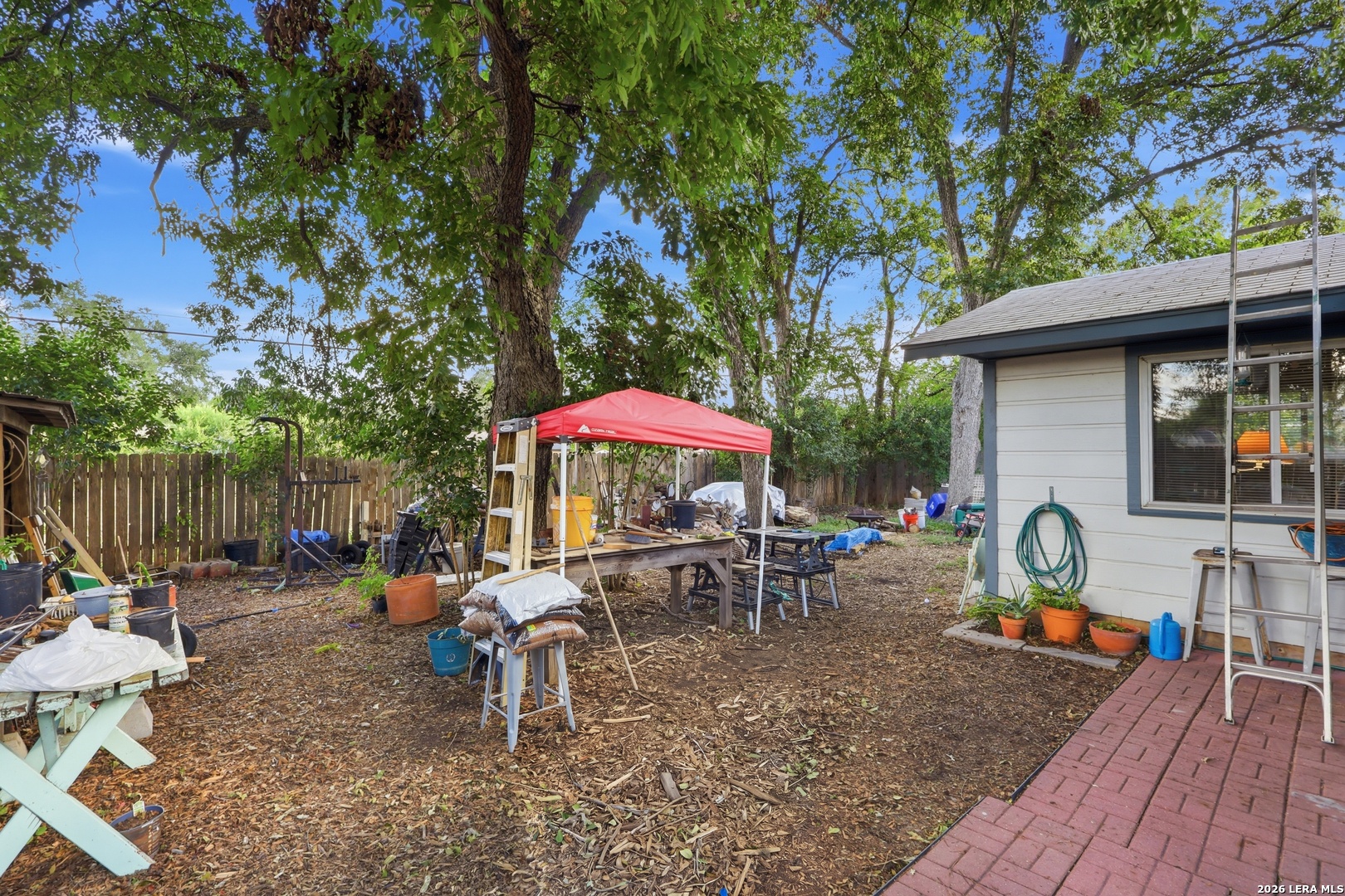 6926 DESILU DR, San Antonio, TX 78240