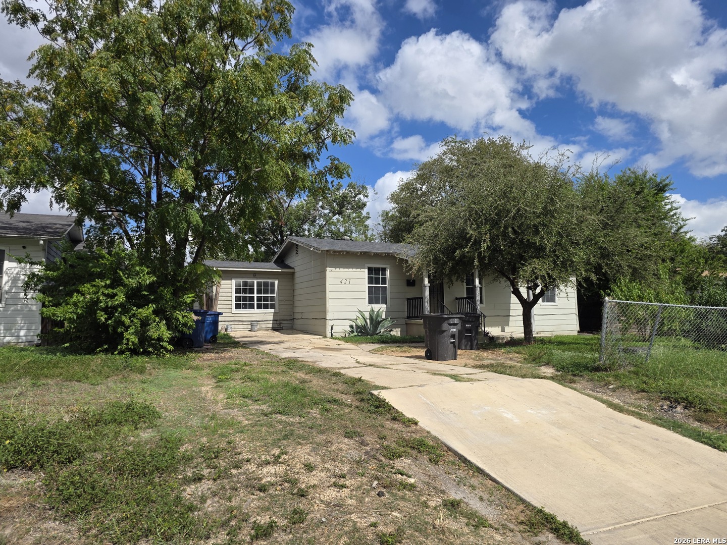 Property photo for 421 Sutton, San Antonio, TX