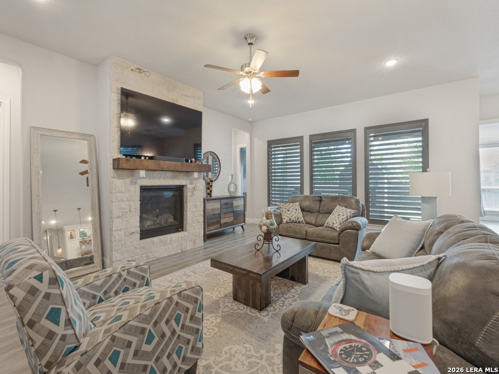 993 Carriage Loop, New Braunfels, TX 78132
