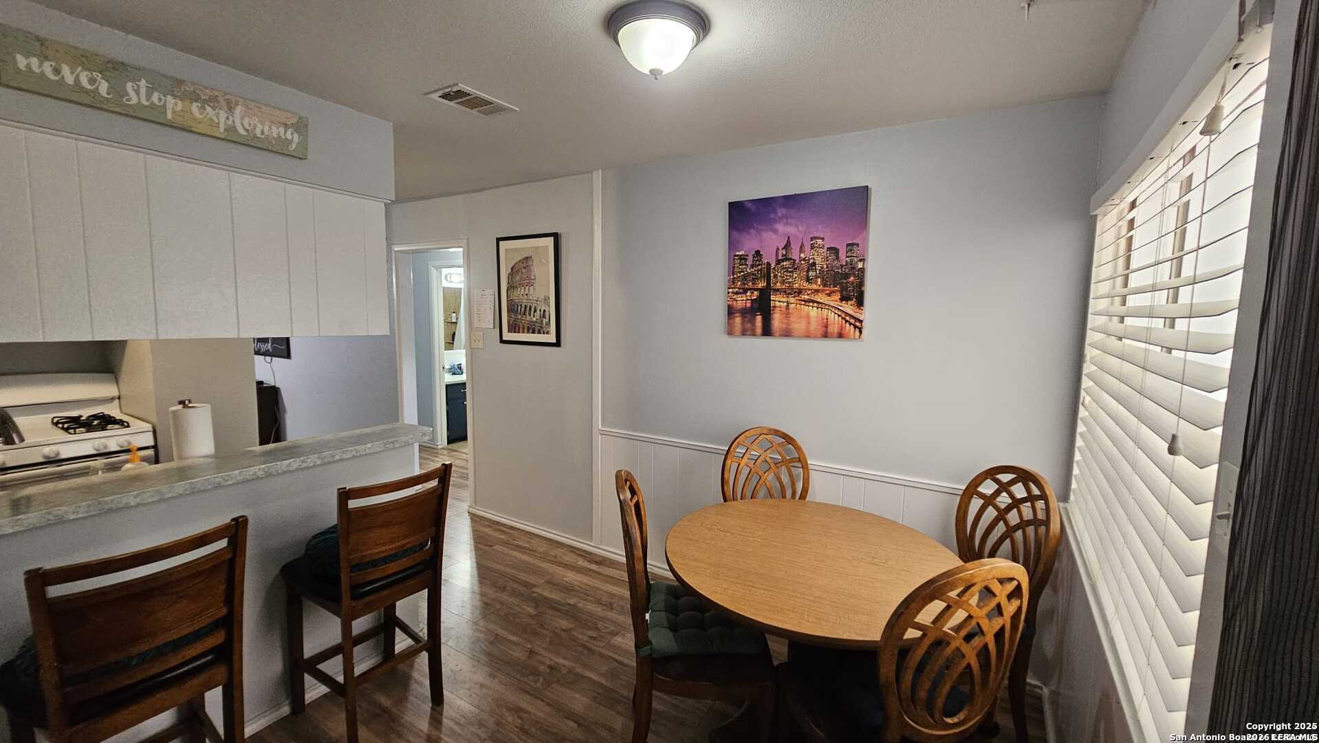 820 DURR RD, San Antonio, TX 78214