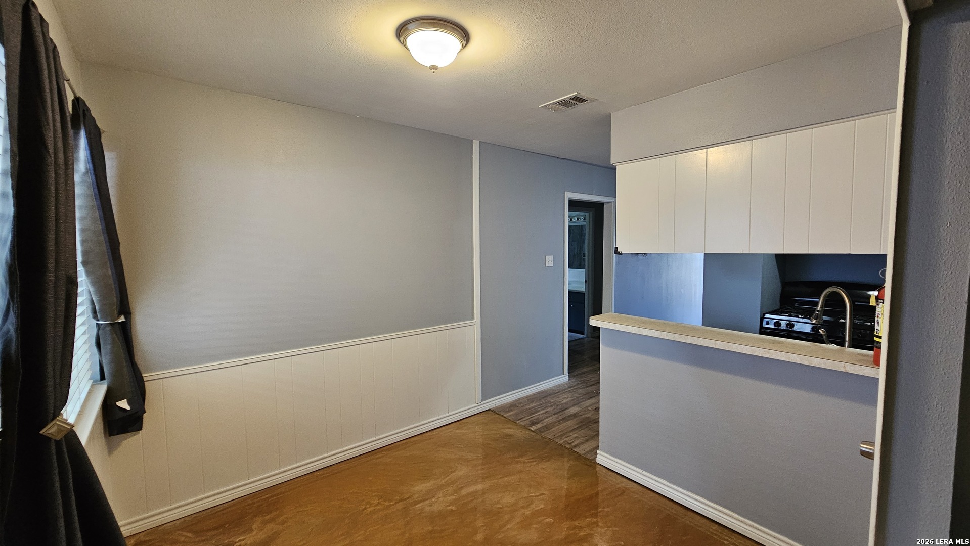 820 DURR RD, San Antonio, TX 78214