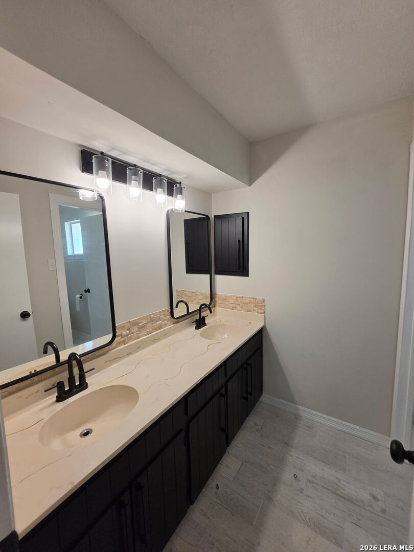 1200 CIBOLO TRL, Universal City, TX 78148