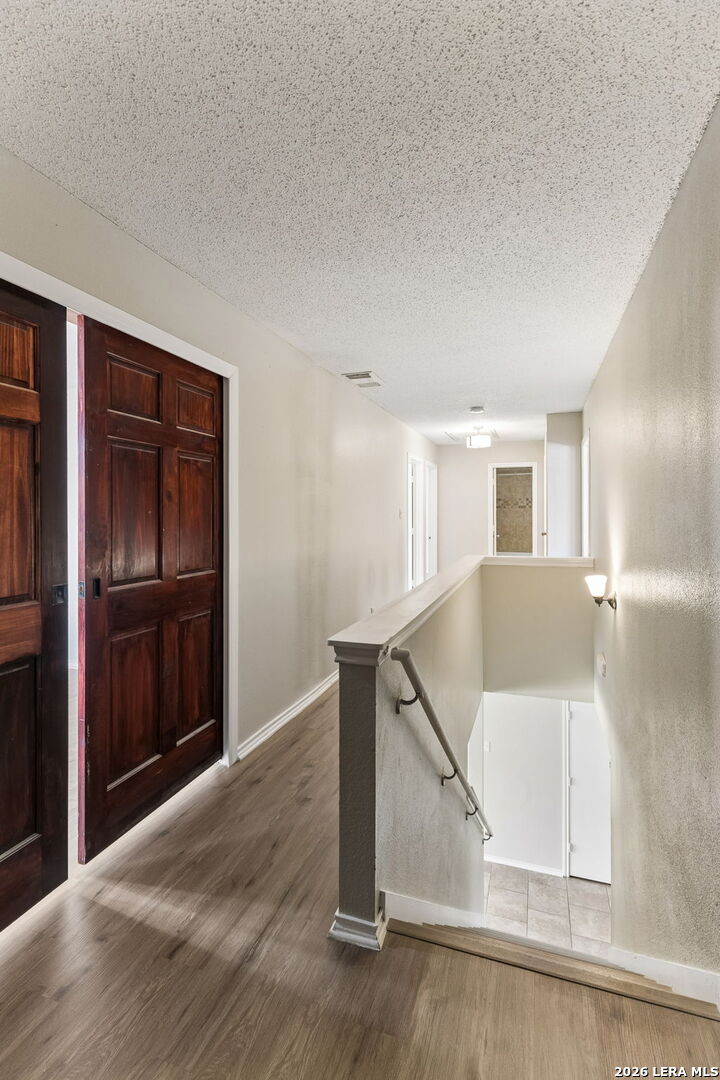 9011 Via Hermosa, San Antonio, TX 78245