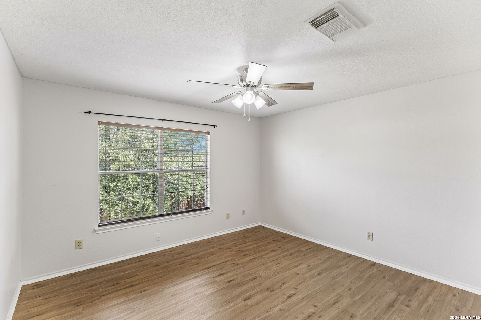 9011 Via Hermosa, San Antonio, TX 78245