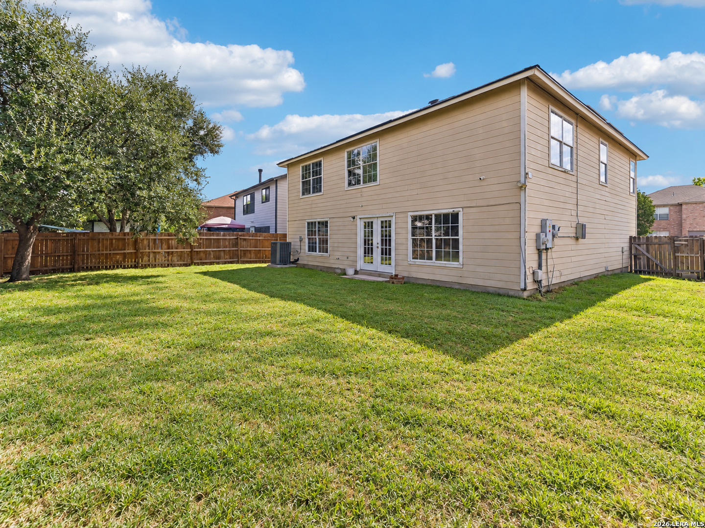 9011 Via Hermosa, San Antonio, TX 78245