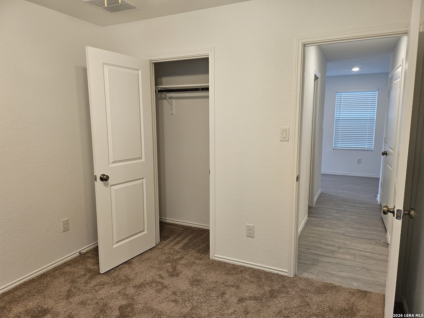 5911 COAHULIA RDG, Seguin, TX 78155