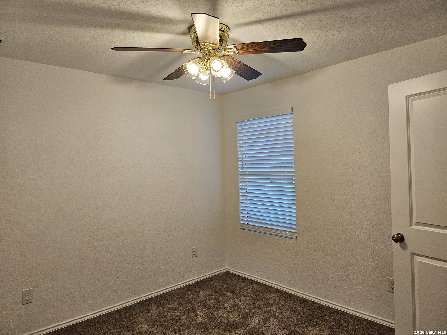 5911 COAHULIA RDG, Seguin, TX 78155