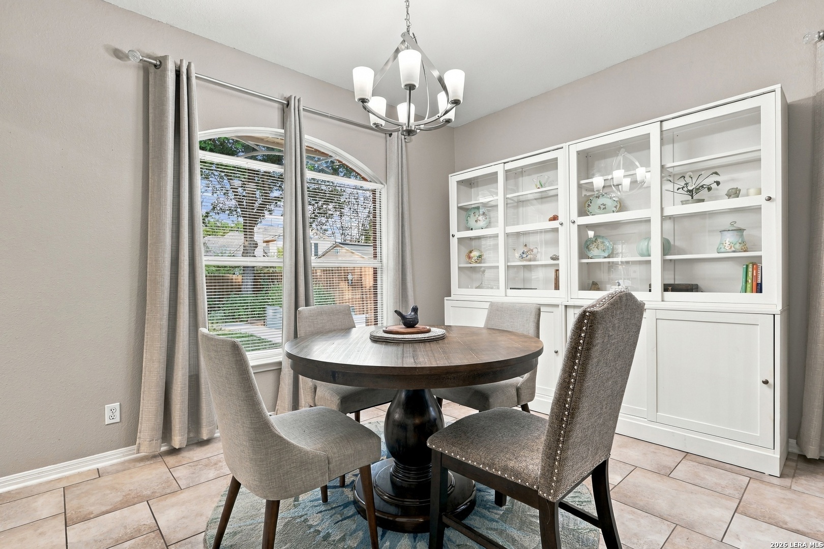 9423 Camino Venado, Helotes, TX 78023