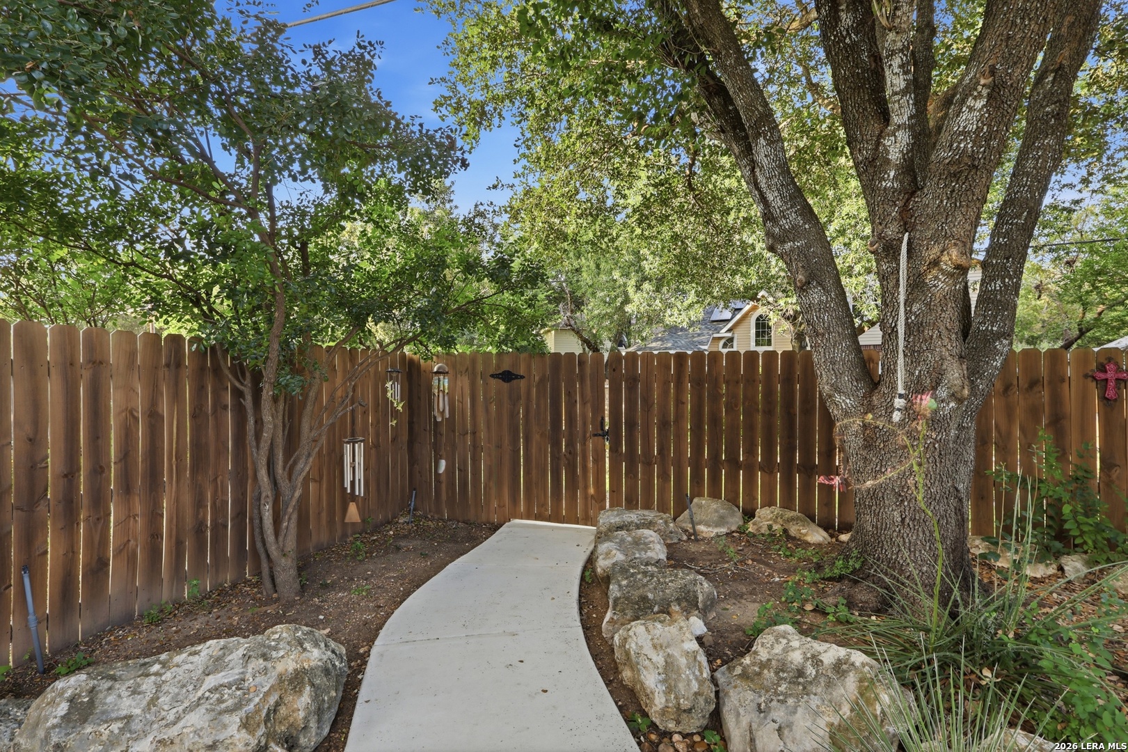 9423 Camino Venado, Helotes, TX 78023