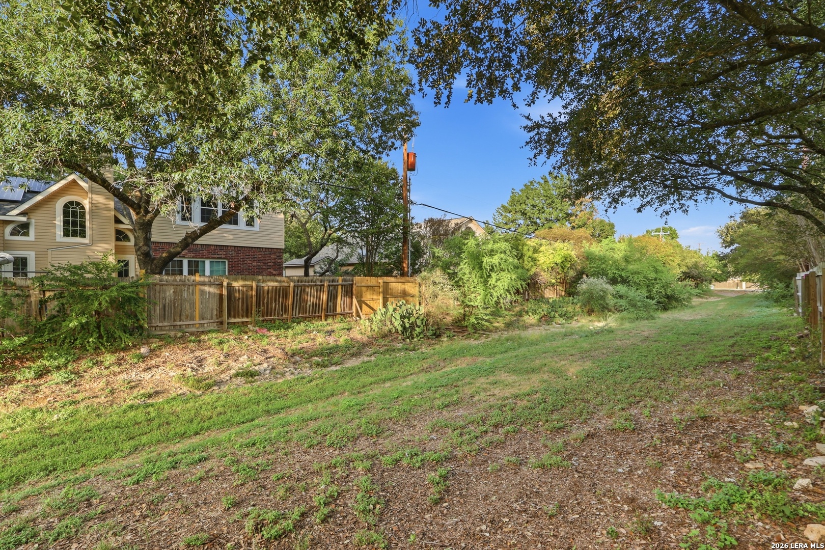9423 Camino Venado, Helotes, TX 78023