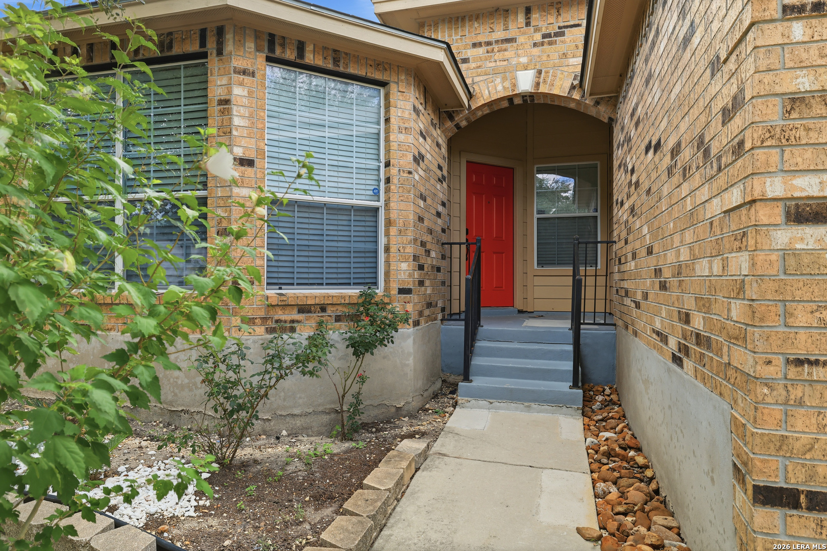 419 Dolly Dr, Converse, TX 78109