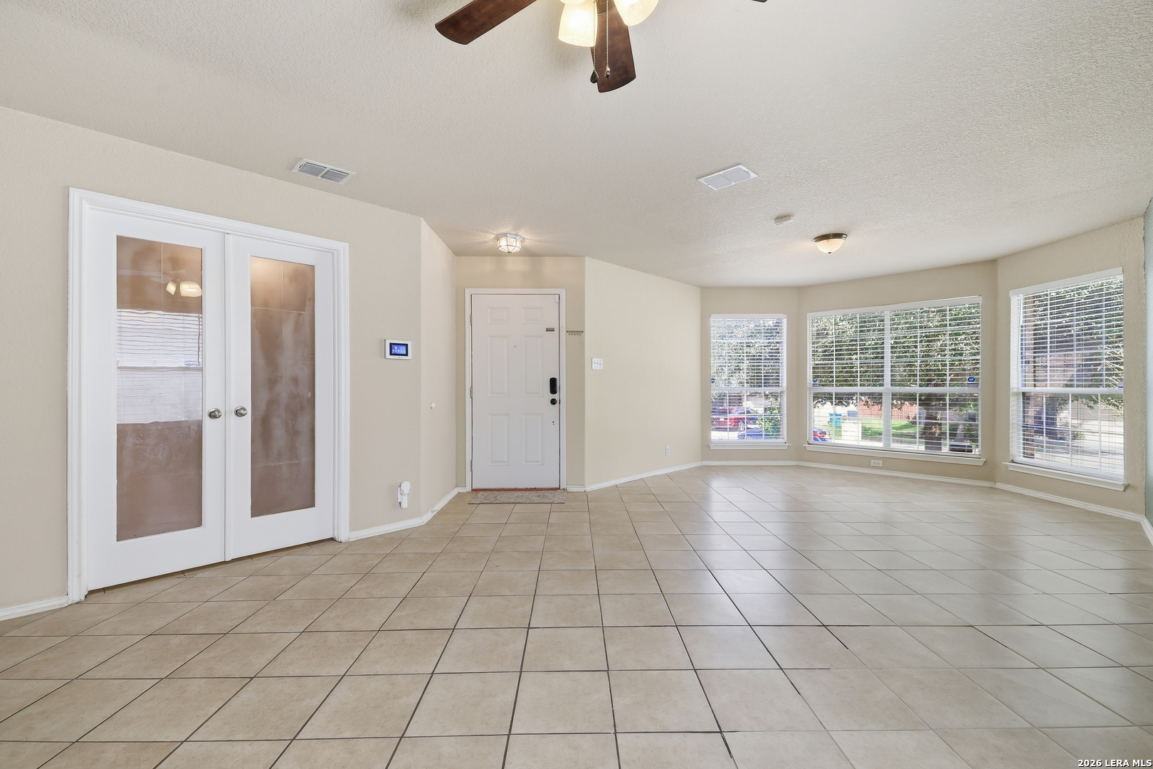 419 Dolly Dr, Converse, TX 78109
