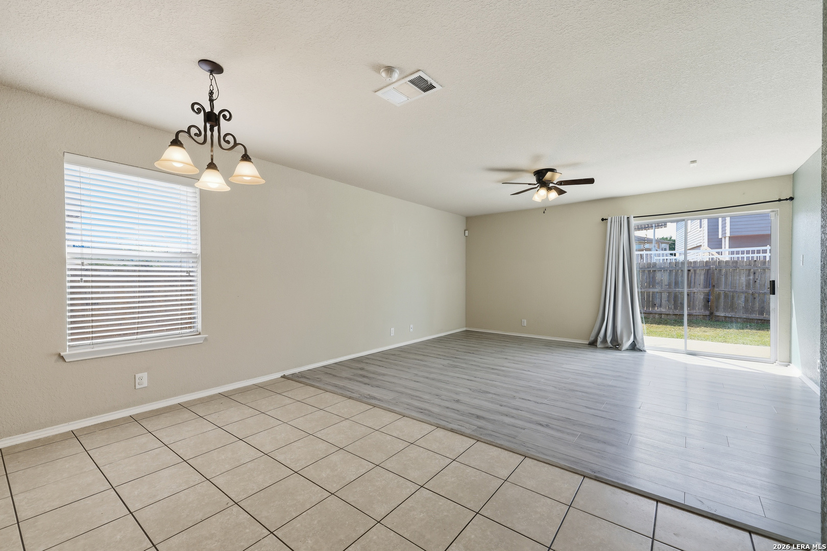 419 Dolly Dr, Converse, TX 78109