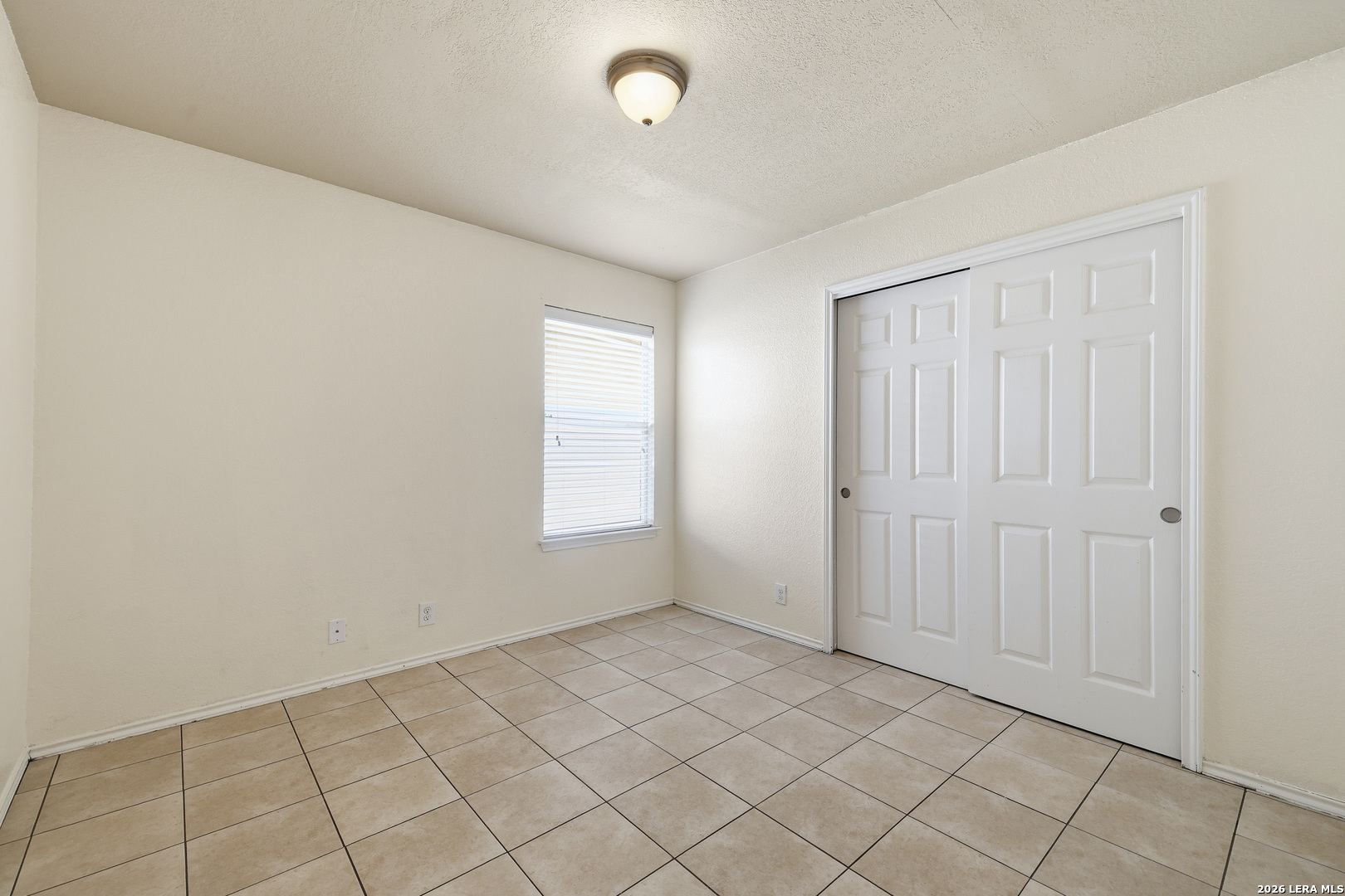 419 Dolly Dr, Converse, TX 78109