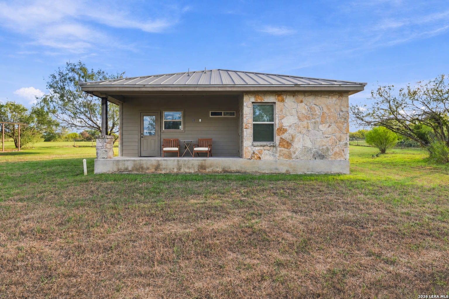 1260 County Road 361, La Vernia, TX 78121
