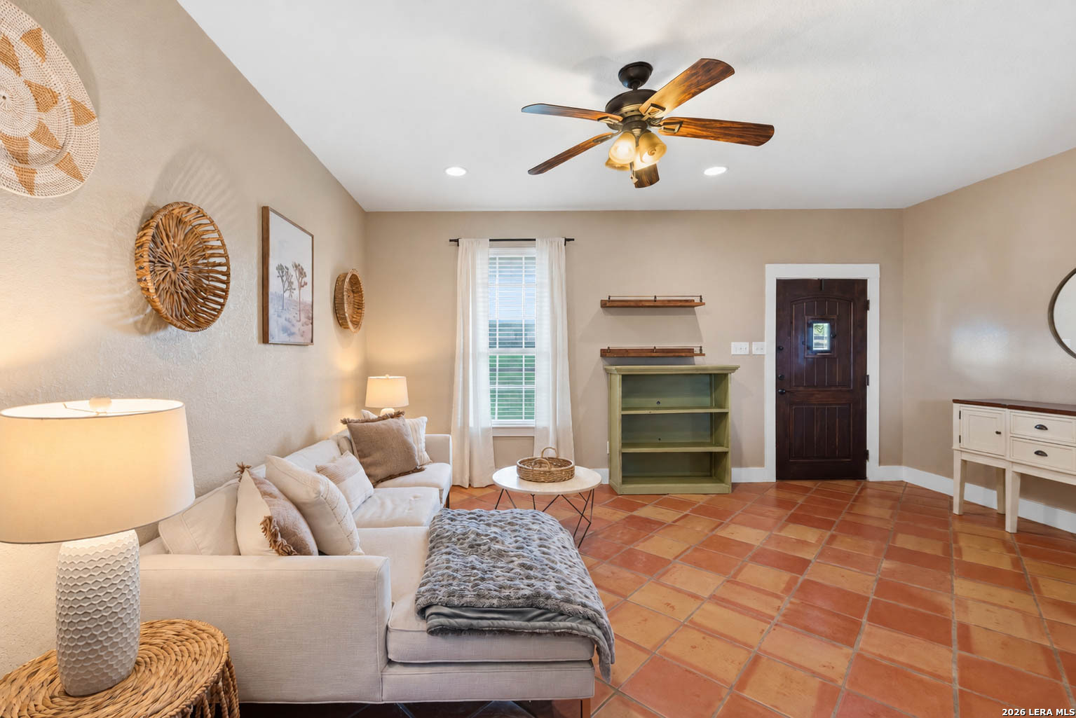 1260 County Road 361, La Vernia, TX 78121