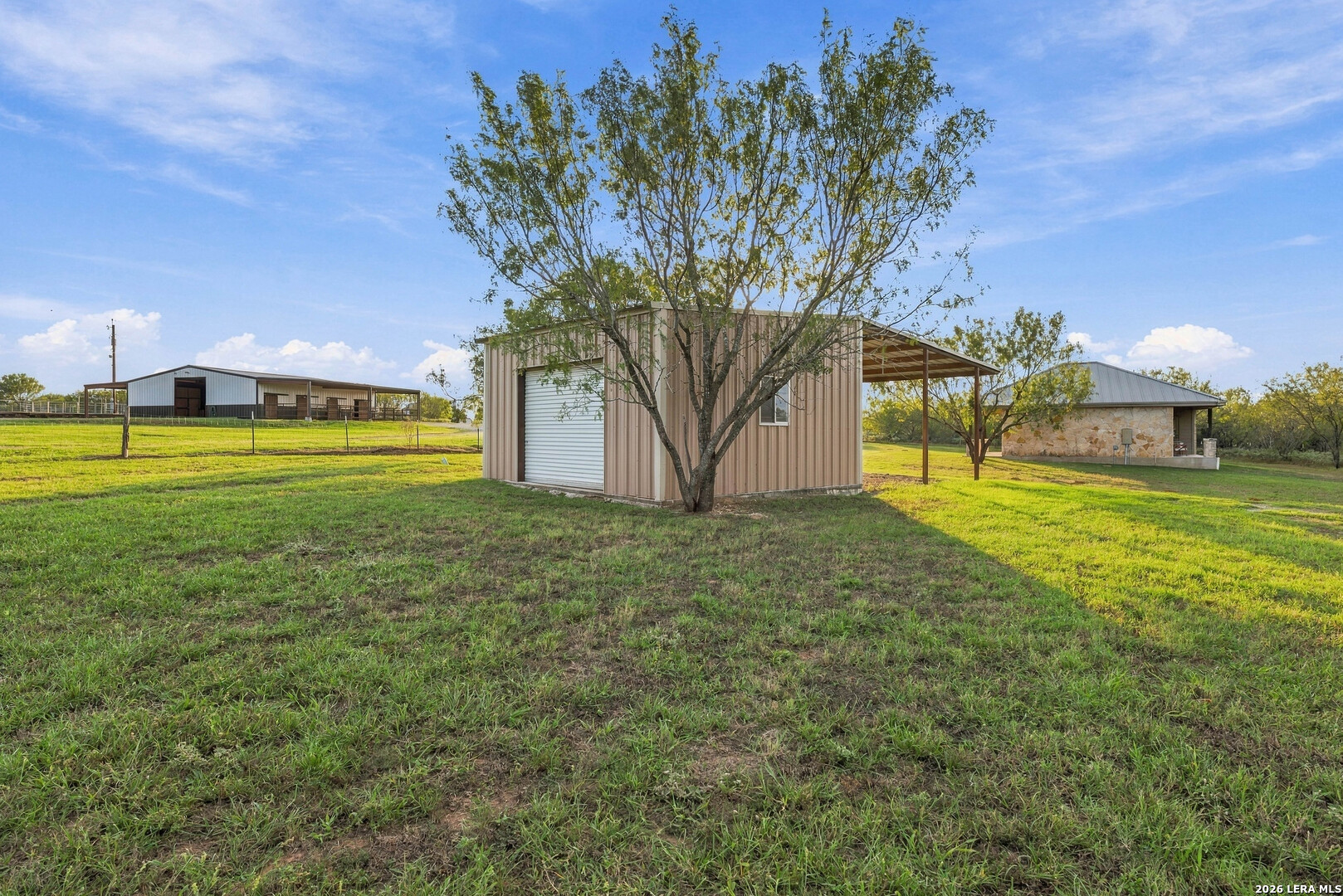 1260 County Road 361, La Vernia, TX 78121
