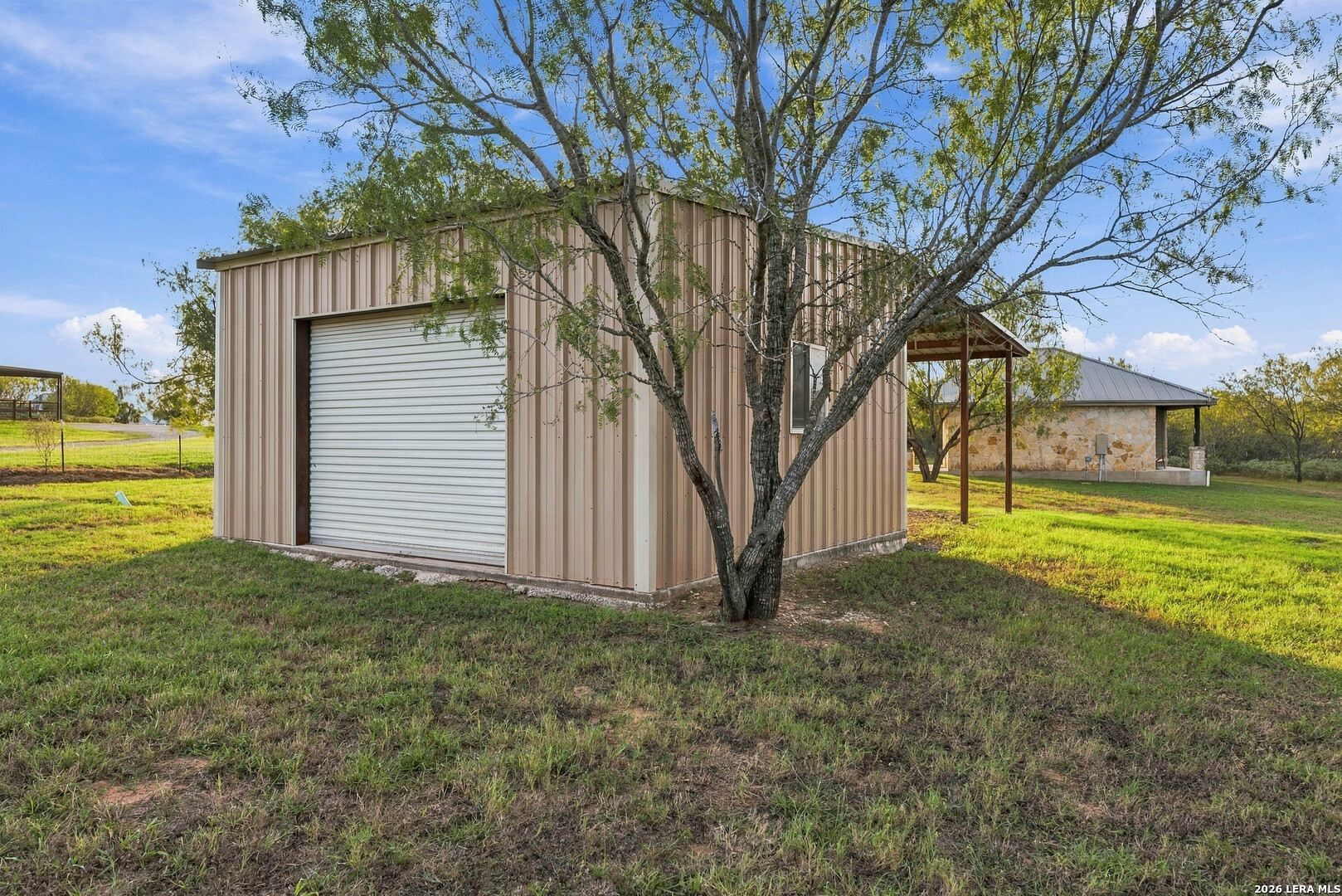 1260 County Road 361, La Vernia, TX 78121