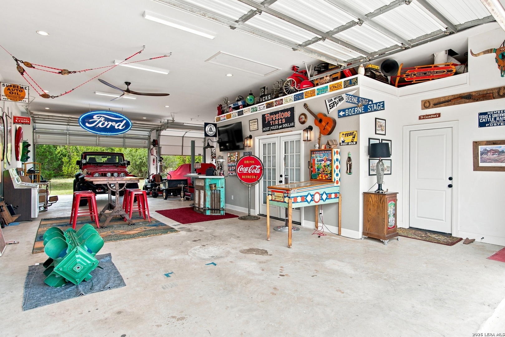 9542 Majestic Oak Cir, San Antonio, TX 78255
