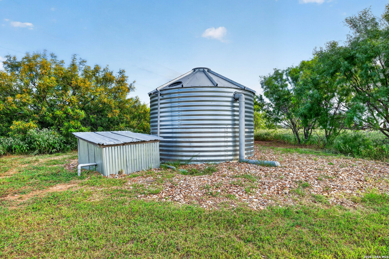 1260 County Road 361, La Vernia, TX 78121