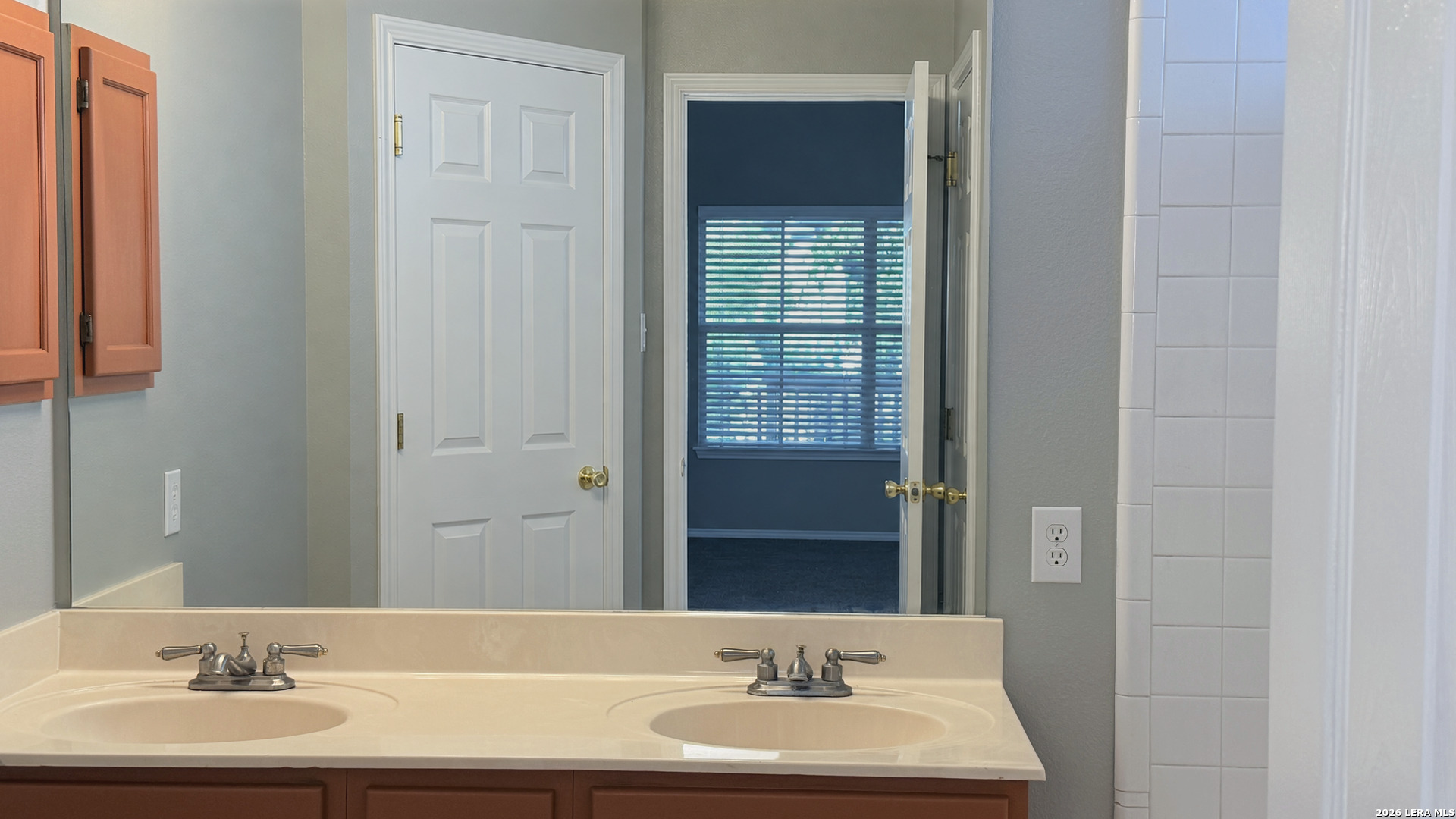 5135 Stormy Breeze, San Antonio, TX 78247