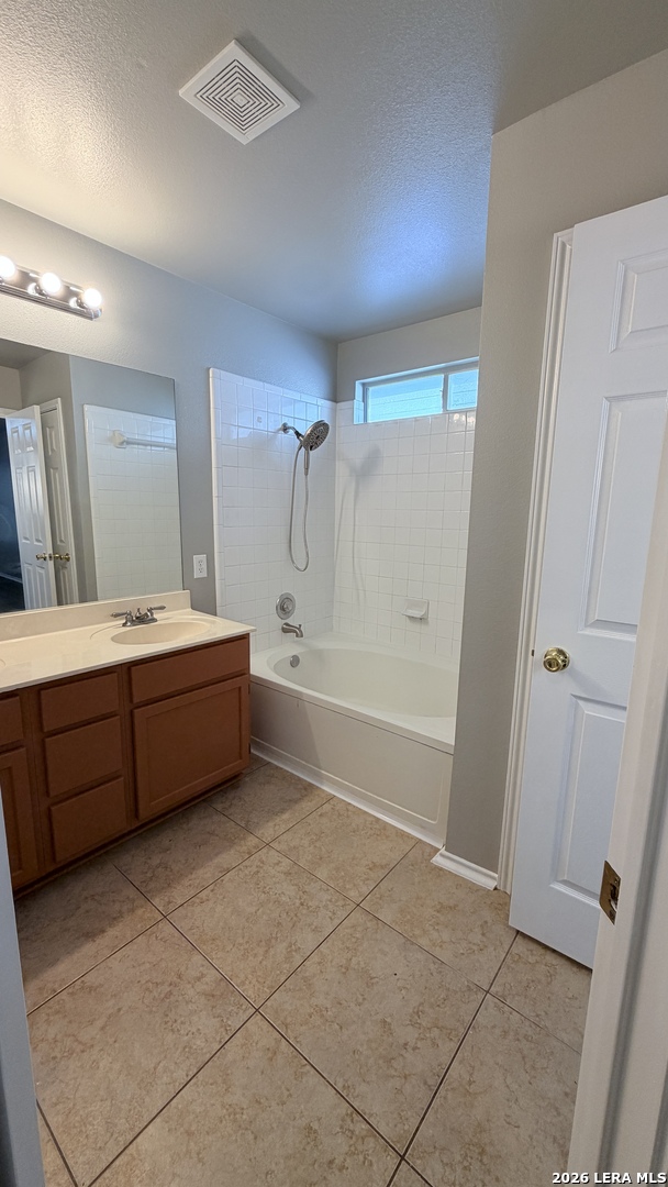 5135 Stormy Breeze, San Antonio, TX 78247