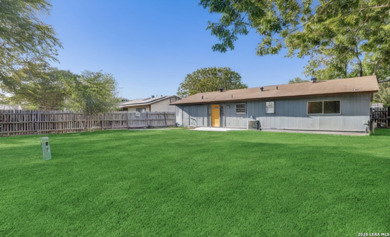 9506 CLIFF WAY ST, San Antonio, TX 78250